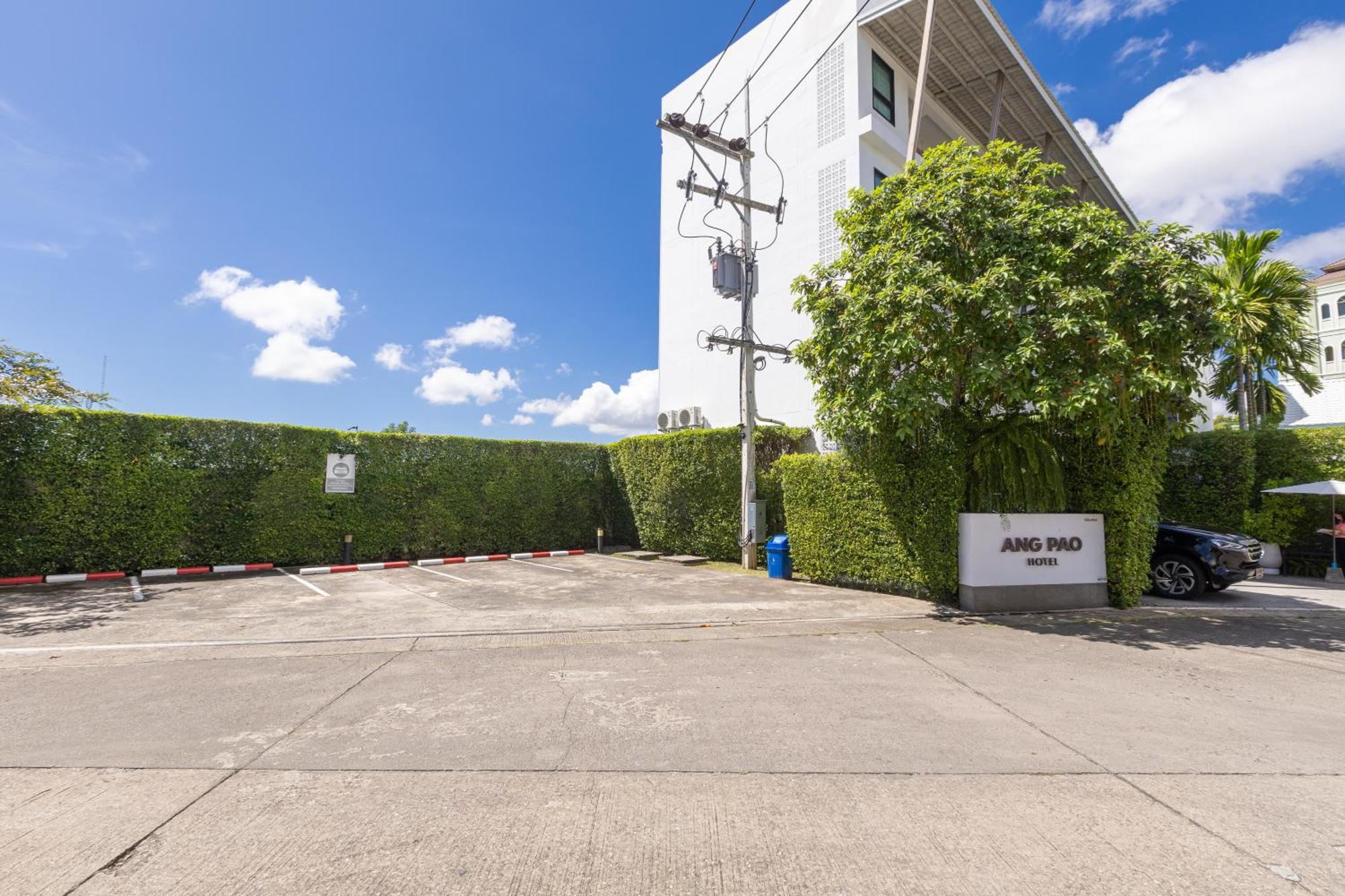 Ang Pao Hotel Phuket Exterior photo